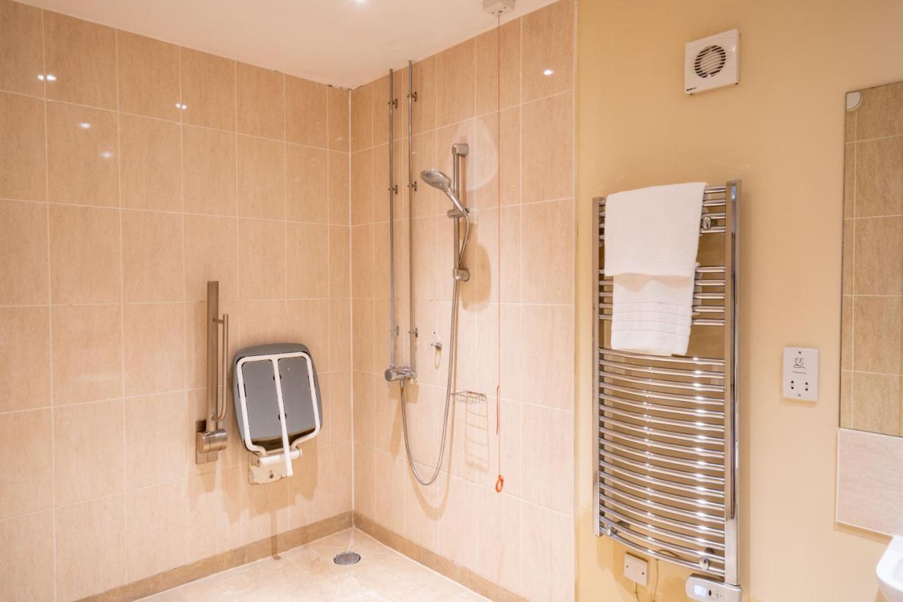 Crown Inn At Tolldown شيبنج صودبيري المظهر الخارجي الصورة